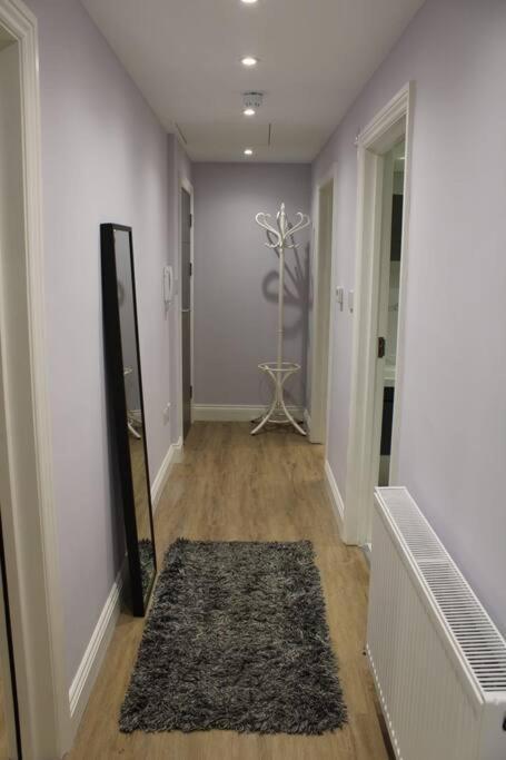 5 Star Apartment Лондон Экстерьер фото